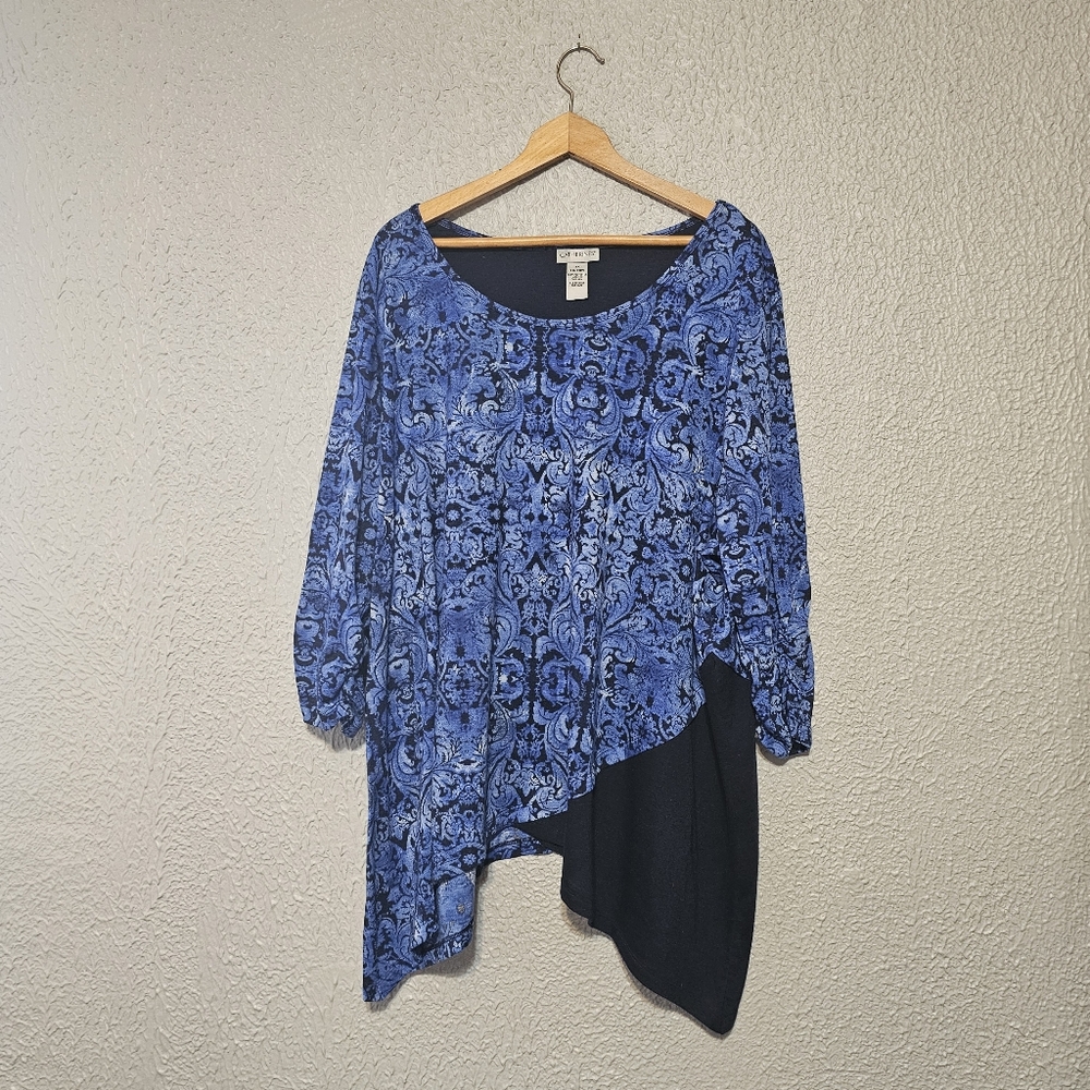 Catherine's Blouse Women's Stretchy Size 3X 3/4 Length Sleeves Asymmetrical Hem